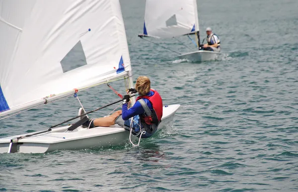 Sailing on the lake — Stock Photo, Image