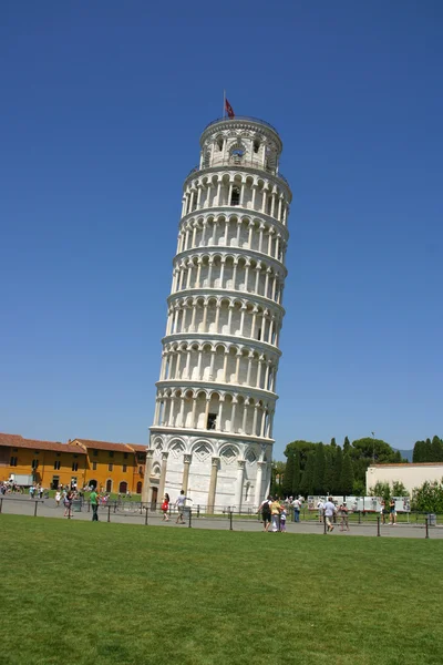 Leaning tower of Pisa — Stock Photo, Image