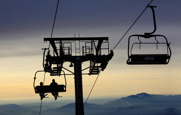 Lift3 narciarskie — Zdjęcie stockowe