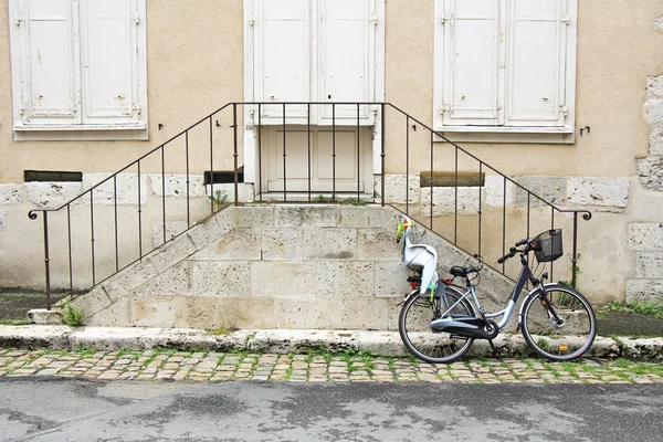 Bike and stairs — Stock Photo, Image