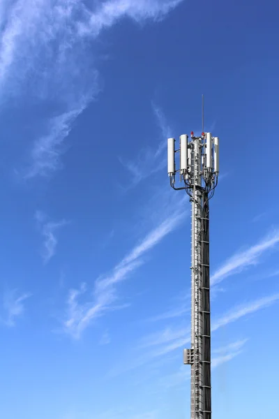 Antennas on the tower — Stock Photo, Image