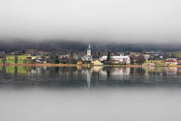 Foggy day at the Ossiacher See — Stock Photo, Image