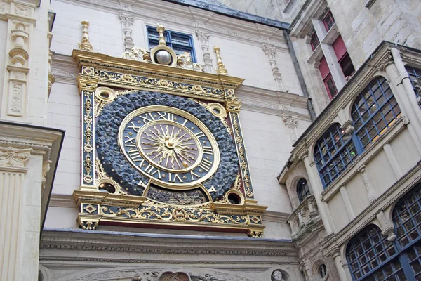 Gros horloge — Foto de Stock