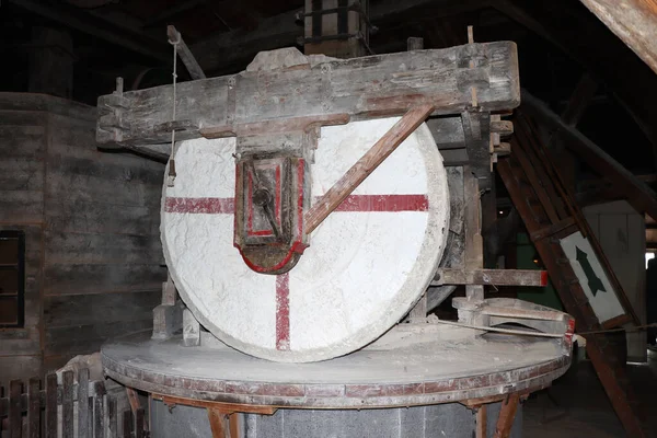 Old Millstone Windmill Netherlands — Stock Photo, Image