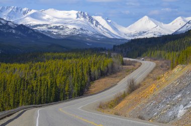 Alaska highway, yukon toprakları, Kanada
