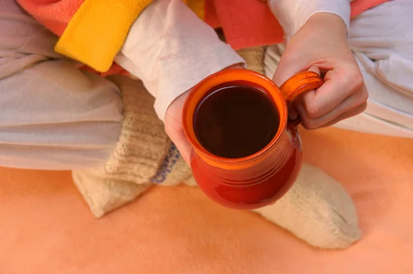 Hands with winter cup — Stock Photo, Image