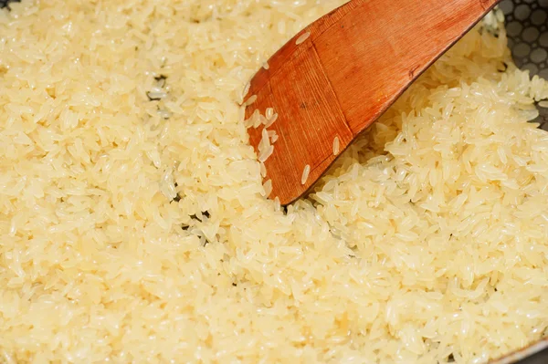 Frigideira com arroz — Fotografia de Stock