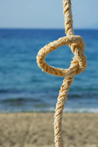 绳子结-海背景 — 图库照片