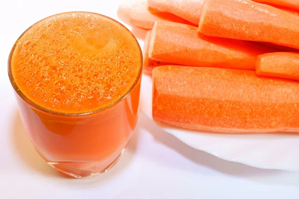 Succo di carota in vetro — Foto Stock