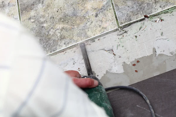 Marteau maçon outil de plancher de travail — Photo