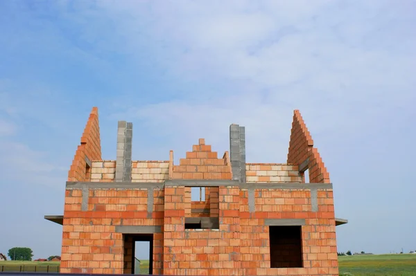 Construção de um edifício residencial . — Fotografia de Stock