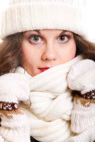 Schöne Frau in warmer Kleidung Winter — Stockfoto