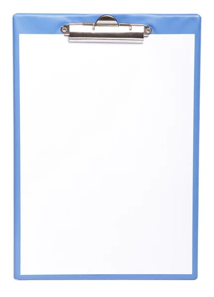 Clipboard azul com papel em branco isolado em branco — Fotografia de Stock