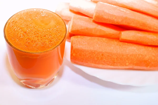 Succo di carota in vetro — Foto Stock