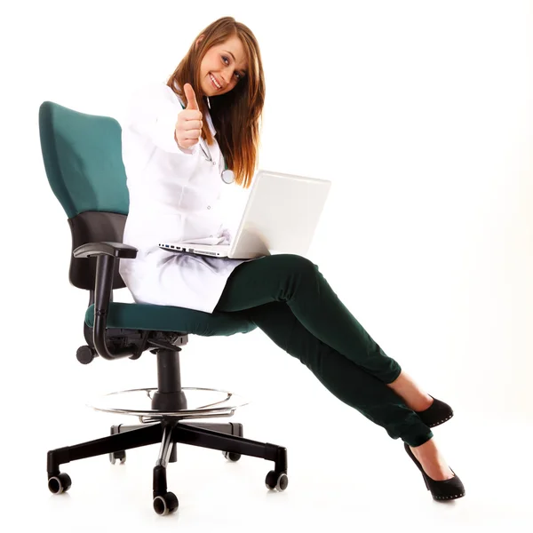 Female doctor working on her laptop isolated — Stock Photo, Image