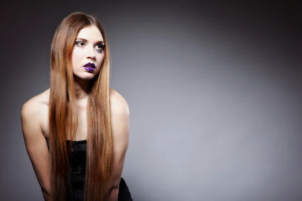 Woman straight long hair make-up posing — Stock Photo, Image