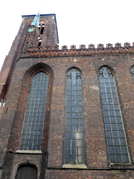 Sankt Mariakyrkan tegelkyrka Gdansk, Polen — Stockfoto