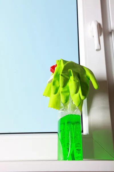 Tools for cleaning windows — Stock Photo, Image