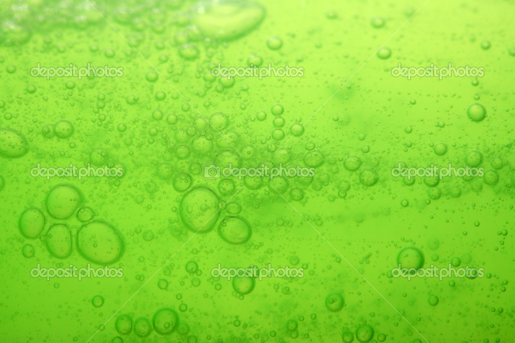 Sản phẩm hình ảnh Stock Photo by © Voyagerix cung cấp cho bạn những bong bóng xà phòng nhựa xanh rực rỡ đầy sinh động trên nền xanh lá tươi tắn. Hãy để hình ảnh này đưa bạn vào một thế giới đầy phấn khích và độc đáo.