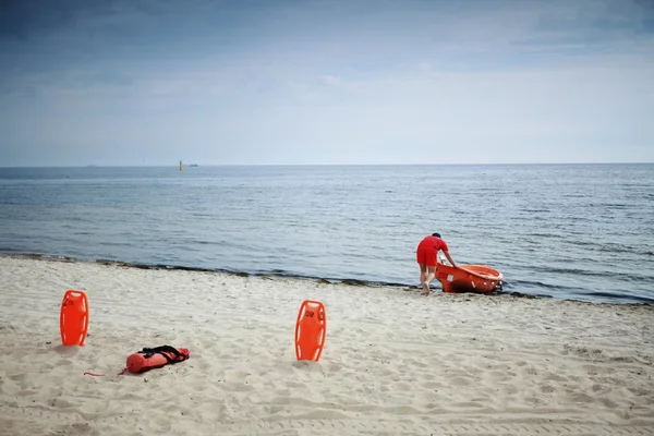 Equipamento de salvamento de praia salva-vidas — Fotografia de Stock