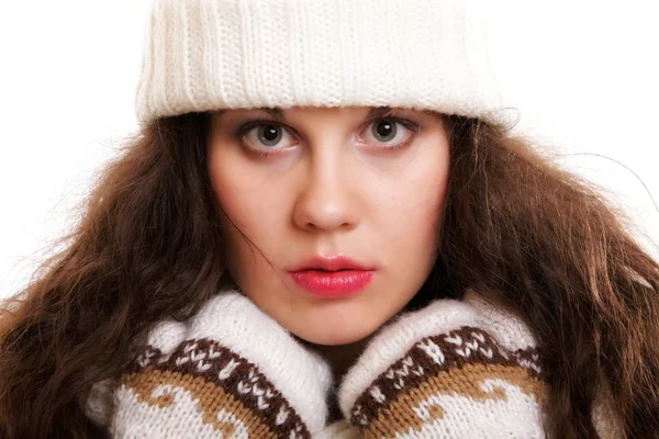 Femme en vêtements chauds hiver mode — Photo