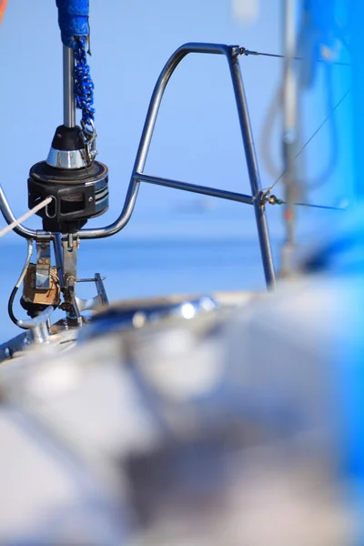 Yachting. Sailboat and ropes detail — Stock Photo, Image