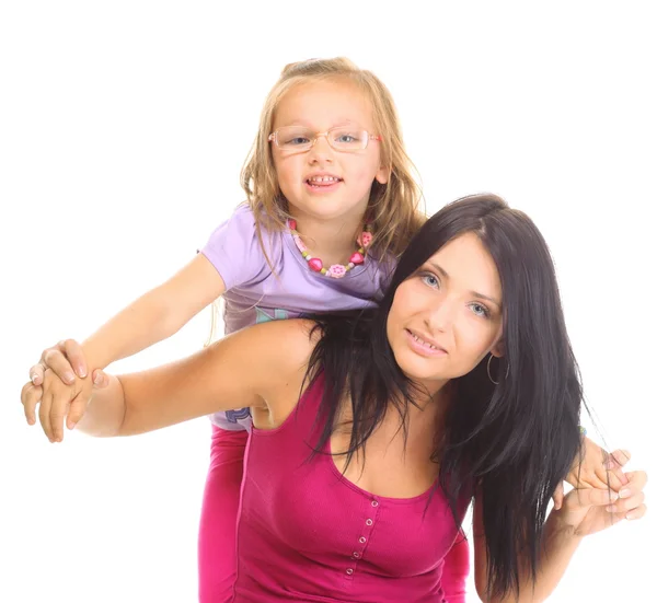 Gelukkig familie moeder spelen met haar dochter — Stockfoto