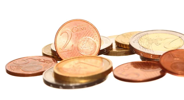 Moneda europea monedas en euros dinero en blanco — Foto de Stock