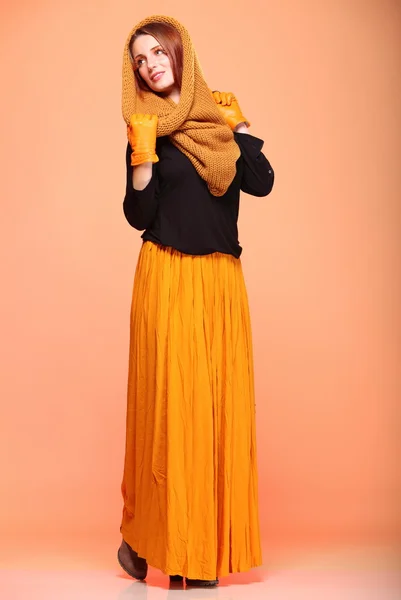 Sonbahar moda kadını taze kız kirpikleri — Stok fotoğraf
