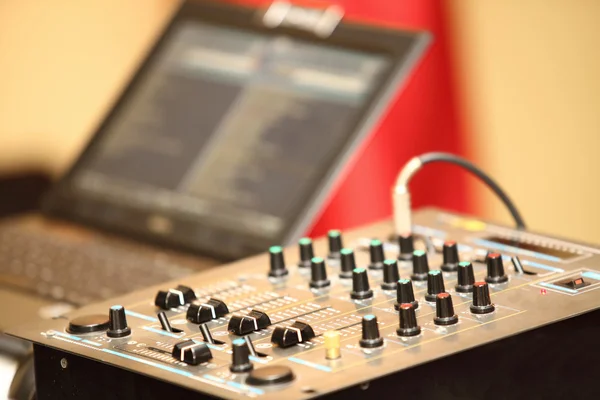 Sound mixer control panel audio mixing console — Stock Photo, Image