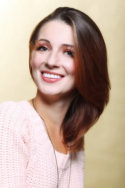 Herbst Frau stylisch kreativ Make-up falsche Augen Wimpern — Stockfoto