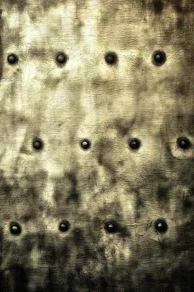 Grunge 灰色金属板与铆钉螺丝背景纹理 — 图库照片