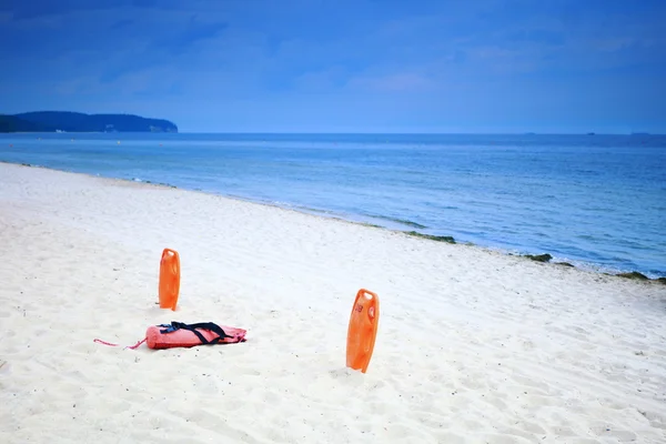 Badvakt beach räddningsutrustning — Stockfoto