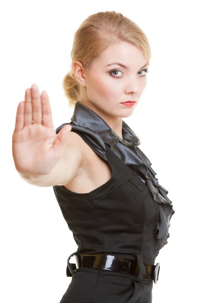 Blond kobieta z przystanku dłoń ruch ręka znak na białym tle. biznes. — Zdjęcie stockowe