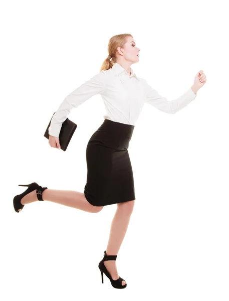 Concepto de negocio. Mujer corriendo en cuerpo completo aislado — Foto de Stock