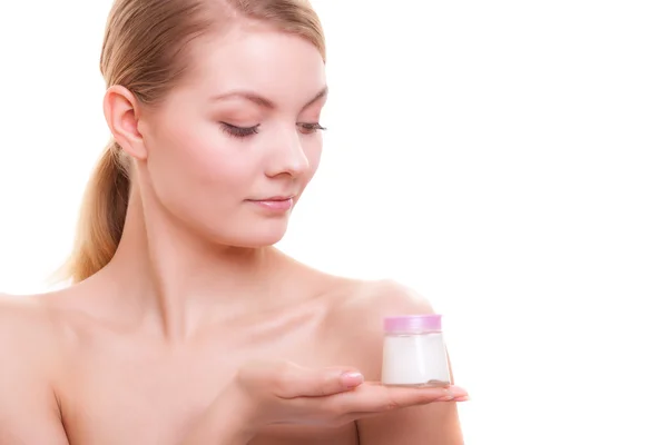 Skin care. Girl applying moisturizing cream. — Stock Photo, Image