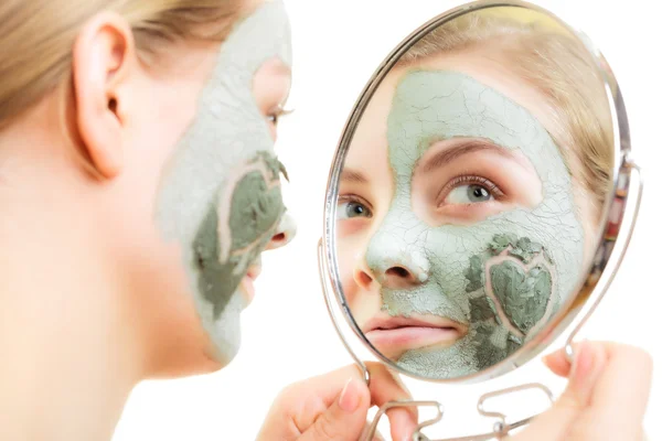 Skin care. Woman in clay mud mask on face. Beauty. — Stock Photo, Image