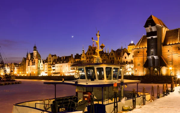 Moltawa river and the crane Gdansk Poland. Winter night scenery — Stock Photo, Image