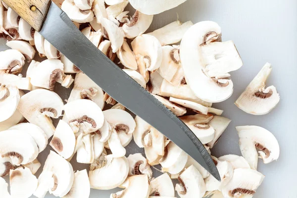 Funghi bianchi freschi champigonons — Foto Stock