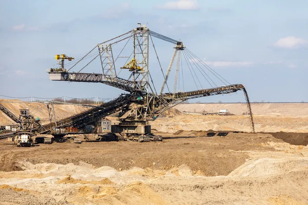 Giant excavator. — Stock Photo, Image