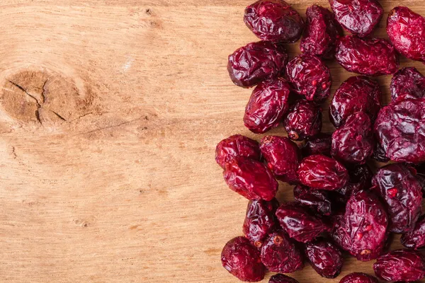 Border of dried cranberries