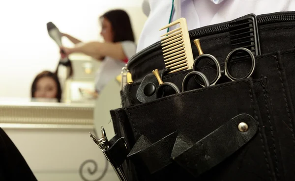 Profesjonalny sprzęt narzędzia Akcesoria fryzjerski w beauty salon fryzjerski — Zdjęcie stockowe