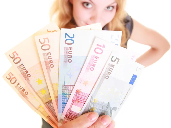 La mujer tiene dinero en euros Imagen de archivo