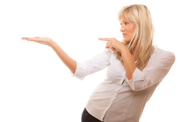Mulher mostrando palma aberta — Fotografia de Stock