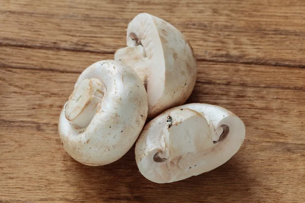 Comida. Champingones de champiñones blancos frescos —  Fotos de Stock