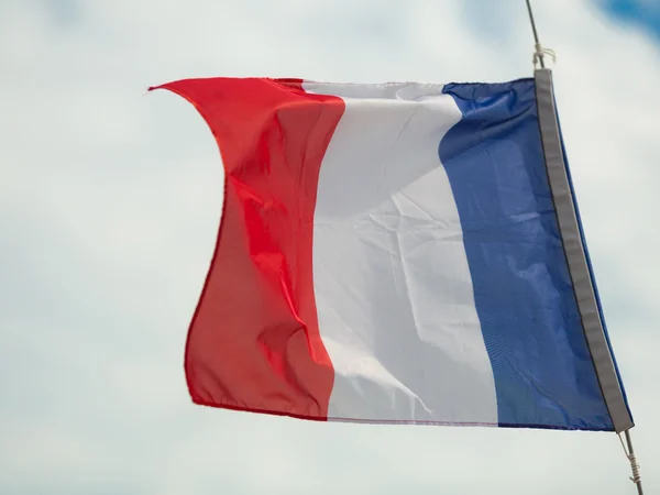 Bandera completa de France blue sky background — Foto de Stock