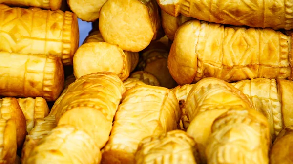 Traditional Polish Cheese Pieces Oscypek Market Stall Outdoor — Stock Photo, Image