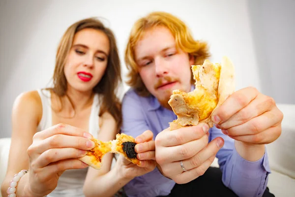 Mann Und Frau Verbringen Zeit Miteinander Paar Oder Freunde Essen — Stockfoto