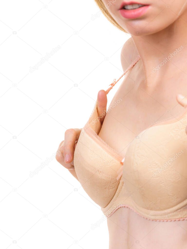 Giovane Donna Tette Piccole Che Indossano Coppe Reggiseno Troppo Grandi -  Foto Stock: Foto, Immagini © Voyagerix 567341448 | Depositphotos