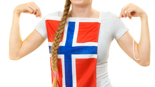 Blond Elev Kvinna Håller Bröstet Norsk Flagga Utbildning Språkstudier — Stockfoto